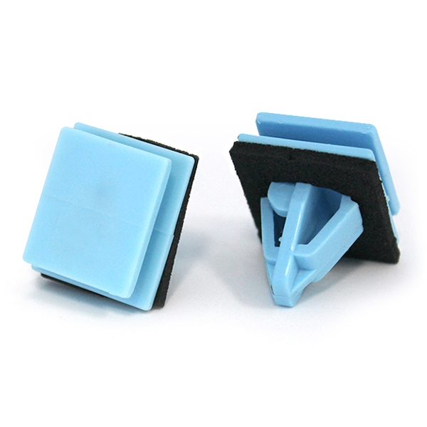 moulding clips