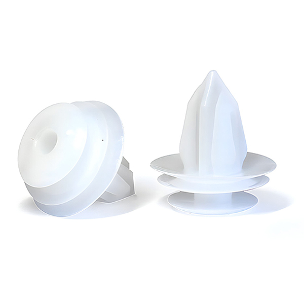 trim retaining clip